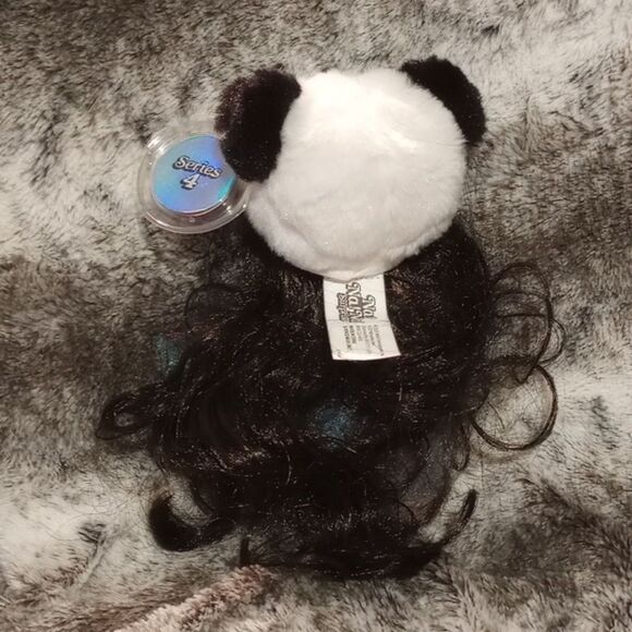 Na ! Na ! Na! Surprise Series 4 Juli Joyful Plush Doll - Picture 5 of 10